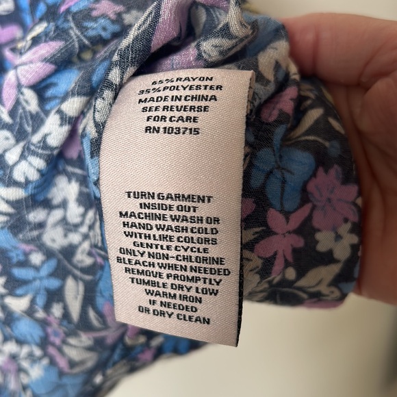 Nanette Lepore sleeveless floral top size M - Picture 4 of 5